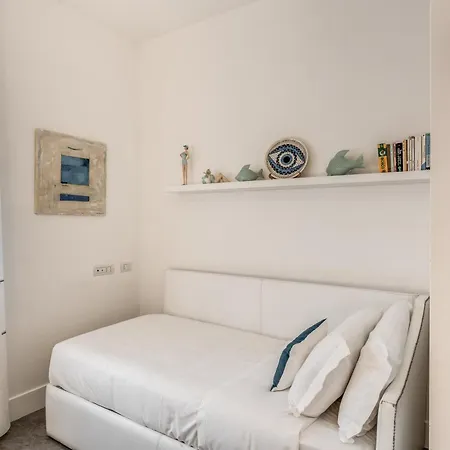 Le Sirene Boutique - Sofia * Sorrento